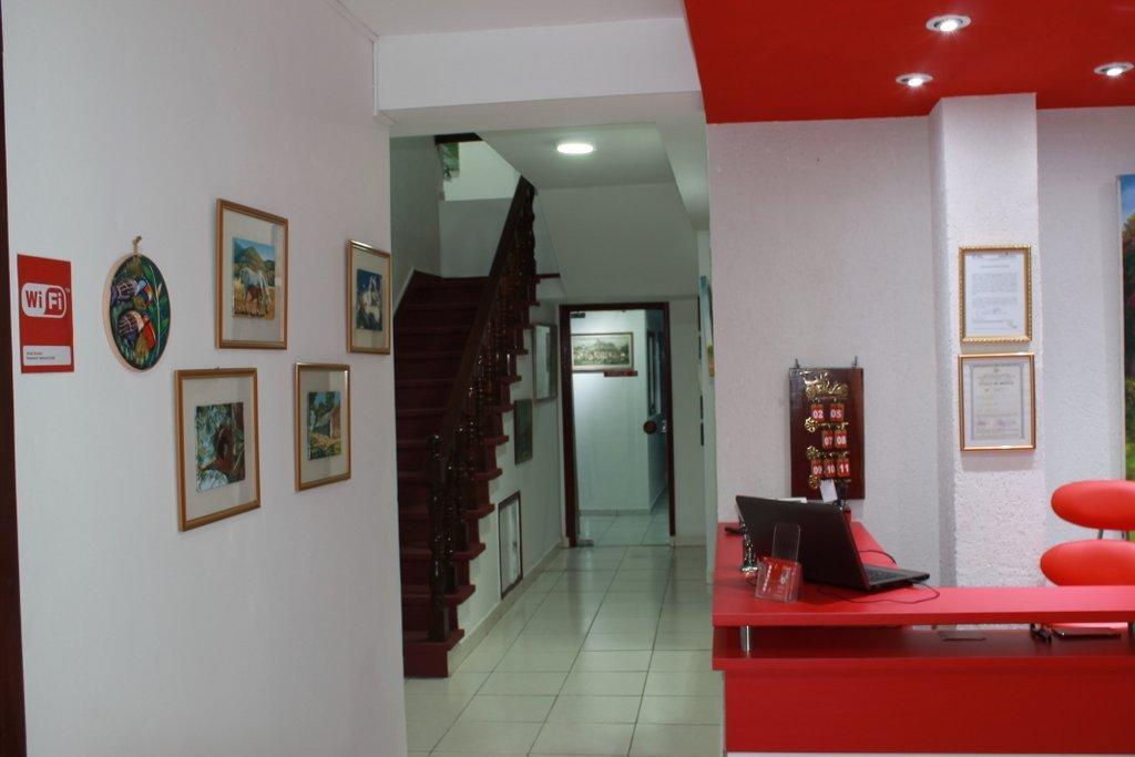 Hostal Casa Suiza Asunción Exterior foto